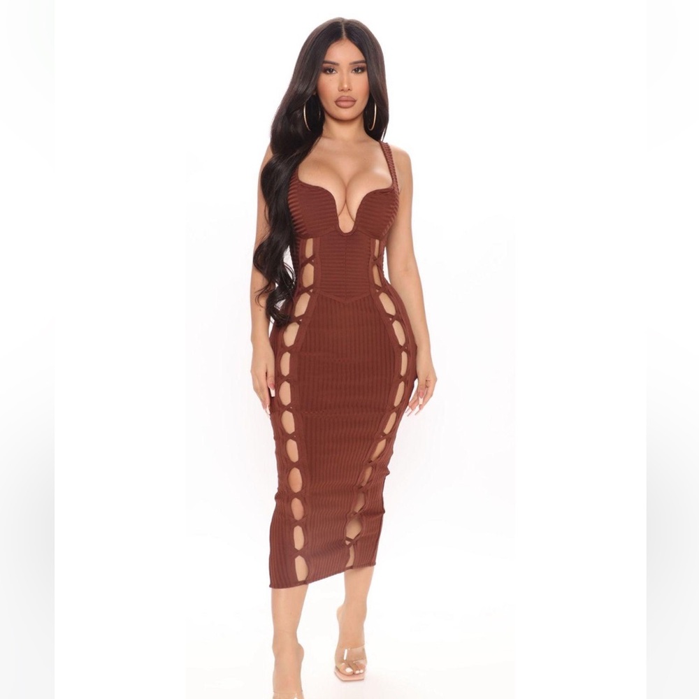 Fashion Nova Brown Cut-Out Midi Dress